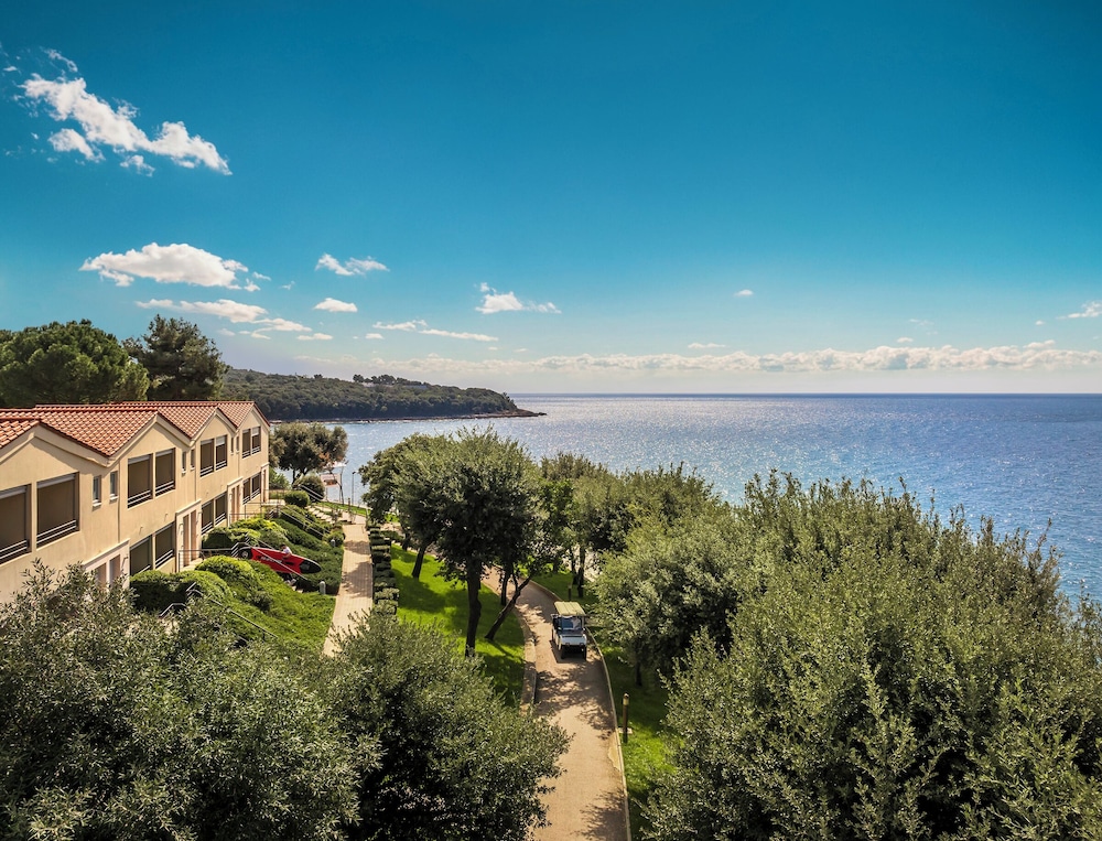 Maistra Select Belvedere Resort — Hotel building in Vrsar, Istria