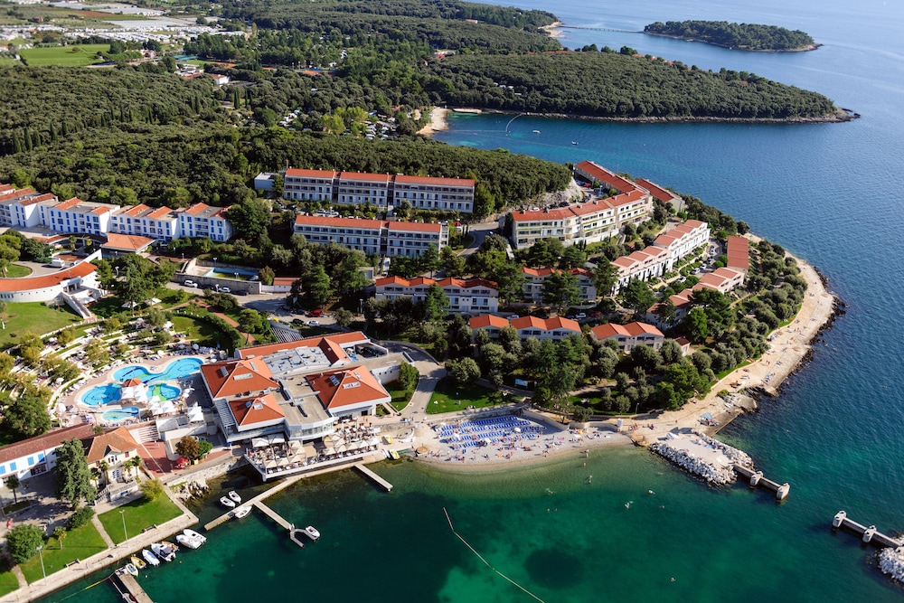 Maistra Select Belvedere Resort — Beach in Vrsar, Istria