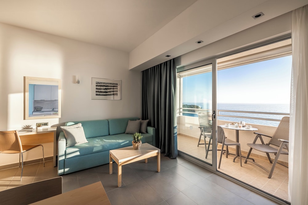 Maistra Select Belvedere Resort — Hotel rooms in Vrsar, Istria