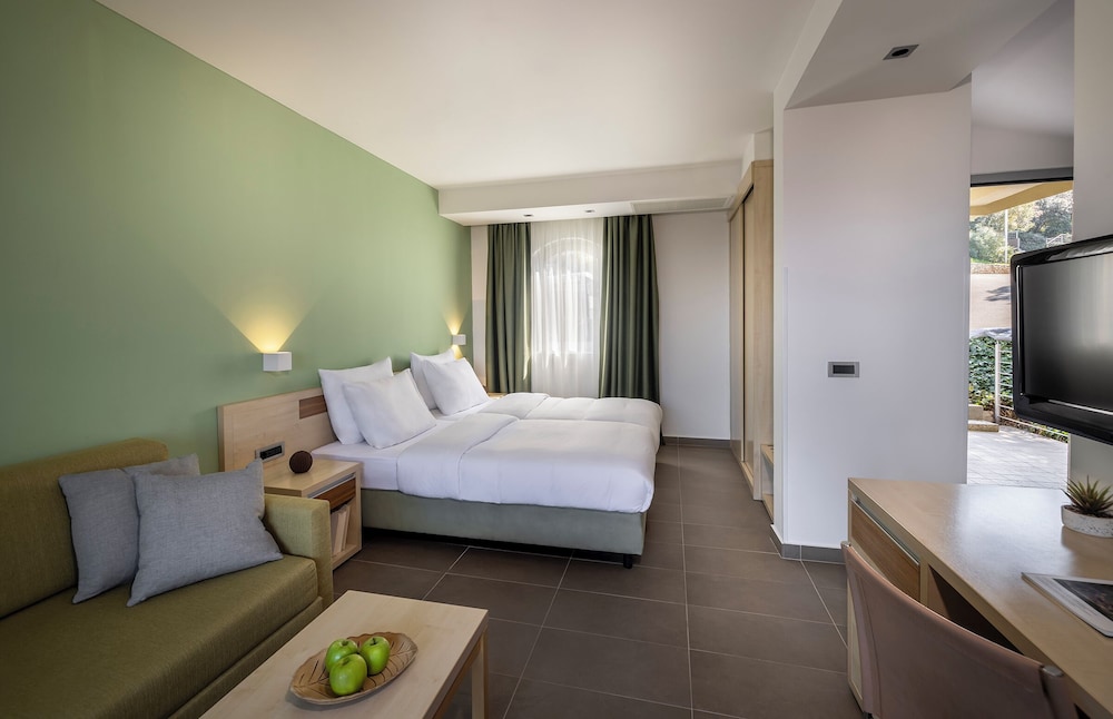 Maistra Select Belvedere Resort — Hotel rooms in Vrsar, Istria
