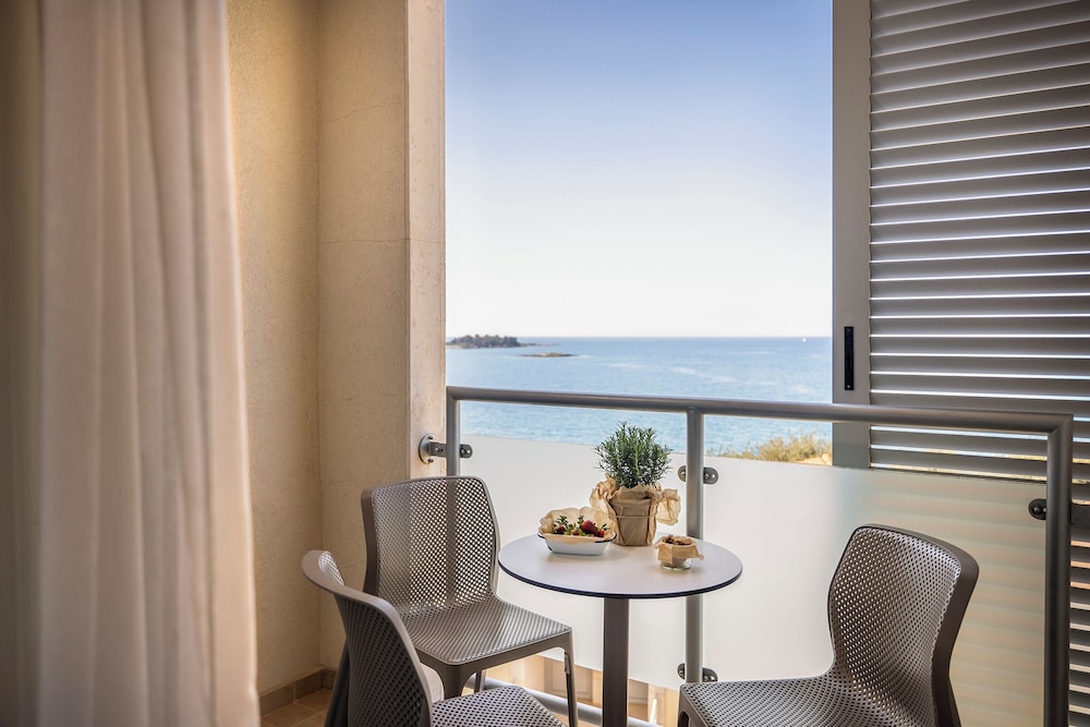 Maistra Select Belvedere Resort — Hotel rooms in Vrsar, Istria