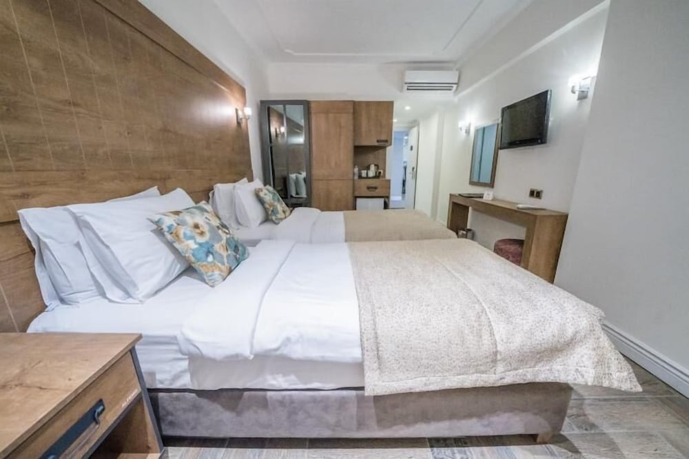 Aurasia Beach Hotel — Hotel rooms in Marmaris, Mugla