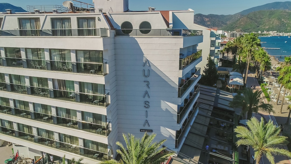 Aurasia Beach Hotel — Hotel building in Marmaris, Mugla