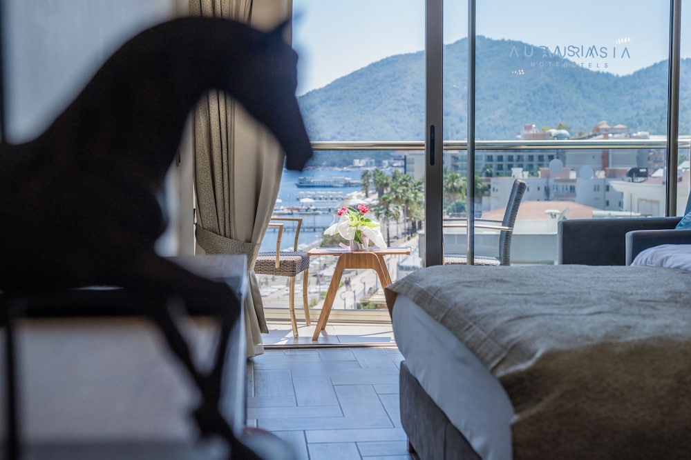 Aurasia Beach Hotel — Hotel rooms in Marmaris, Mugla