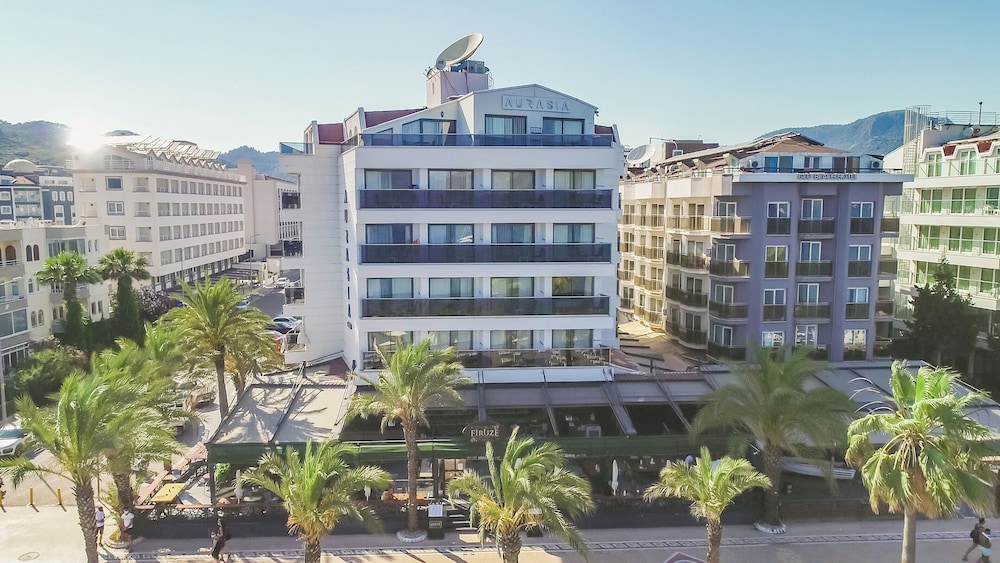 Aurasia Beach Hotel — Hotel building in Marmaris, Mugla