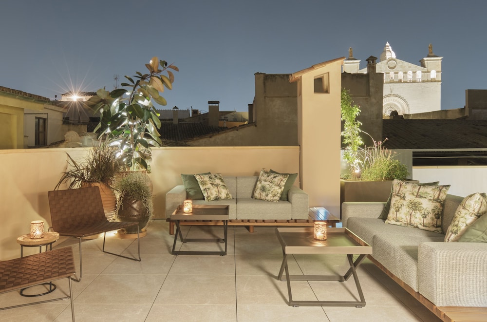 Antigua Palma Casa Noble Hotel — Hotel building in Palma de Mallorca, Balearic Islands