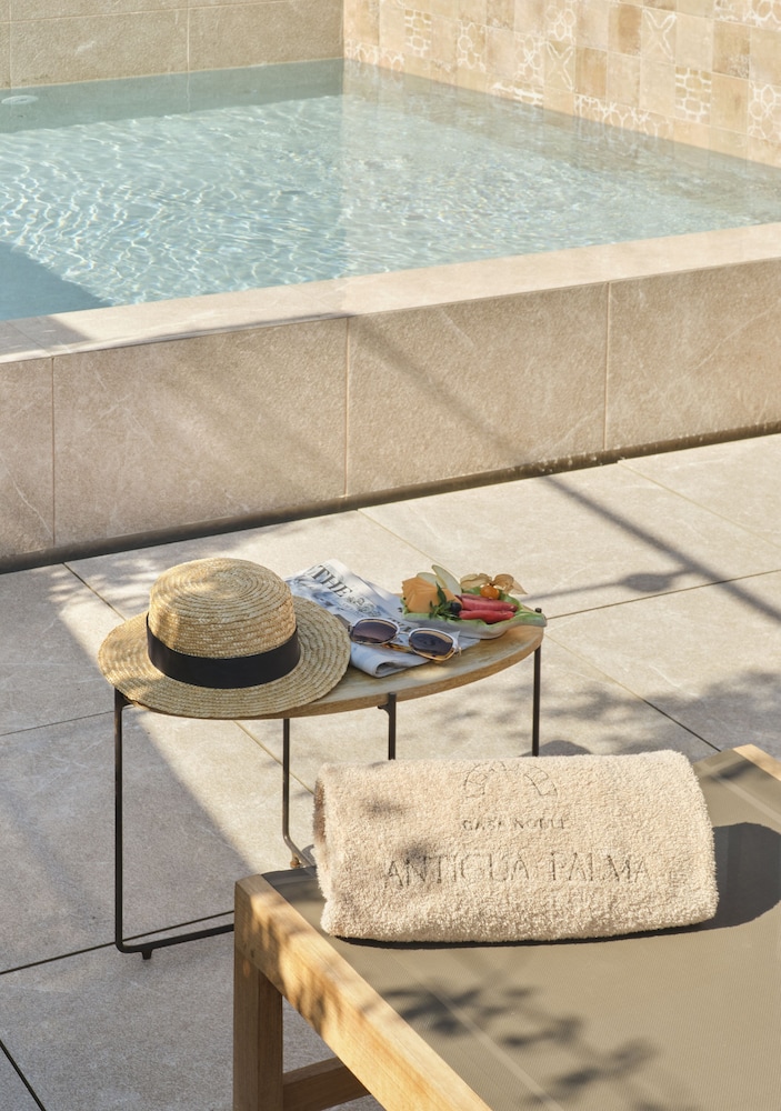 Antigua Palma Casa Noble Hotel — Swimming pool in Palma de Mallorca, Balearic Islands