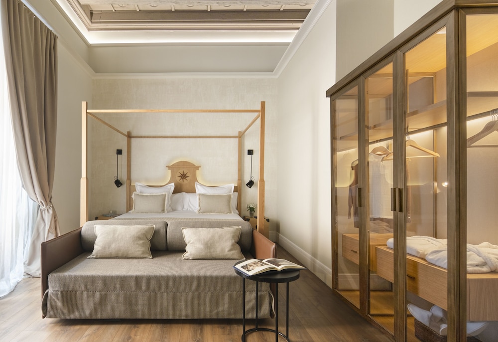 Antigua Palma Casa Noble Hotel — Hotel rooms in Palma de Mallorca, Balearic Islands