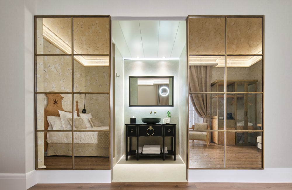 Antigua Palma Casa Noble Hotel — Hotel rooms in Palma de Mallorca, Balearic Islands