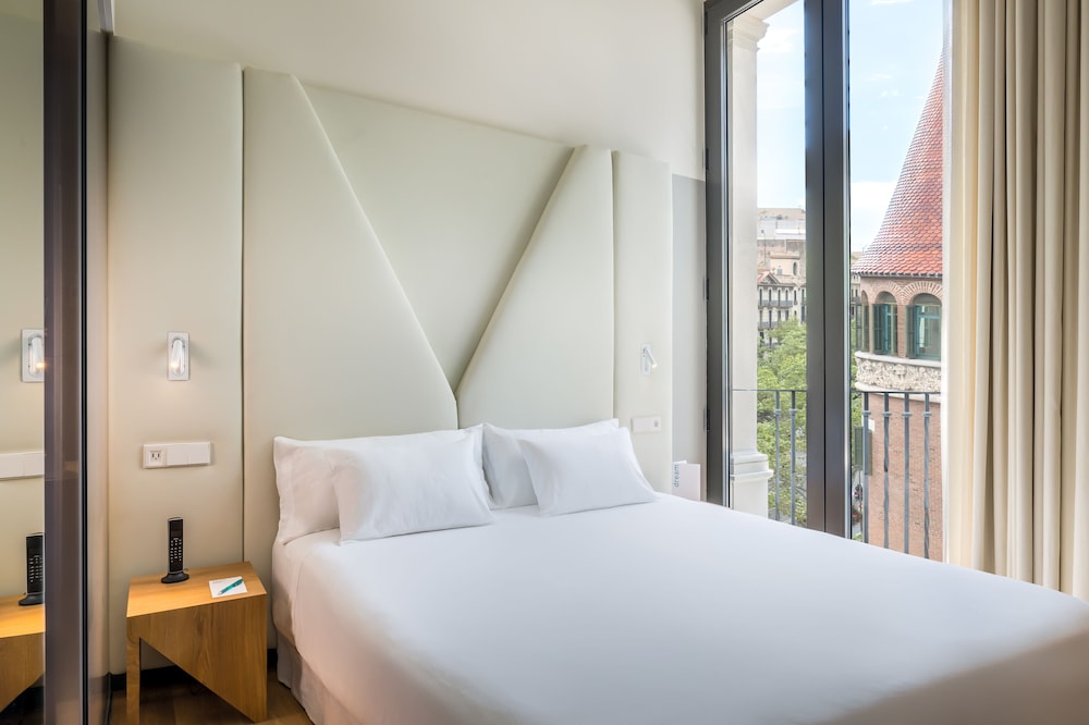 Occidental Diagonal 414 — Hotel rooms in Barcelona, Catalonia