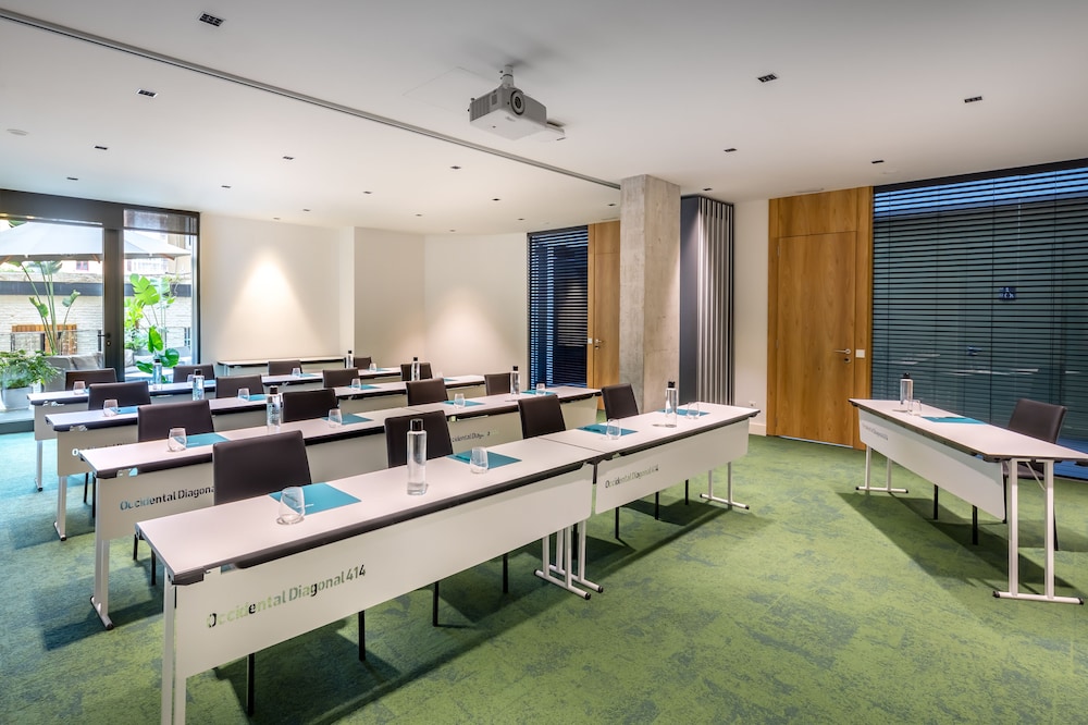 Occidental Diagonal 414 — Hotel building in Barcelona, Catalonia
