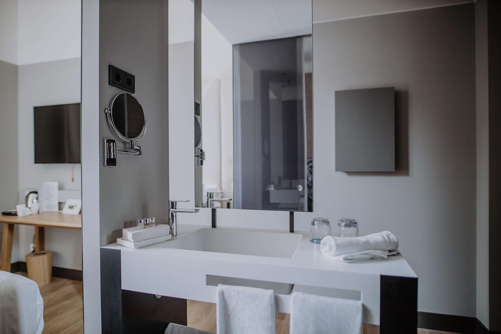 Occidental Diagonal 414 — Hotel rooms in Barcelona, Catalonia