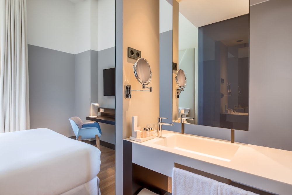 Occidental Diagonal 414 — Hotel rooms in Barcelona, Catalonia