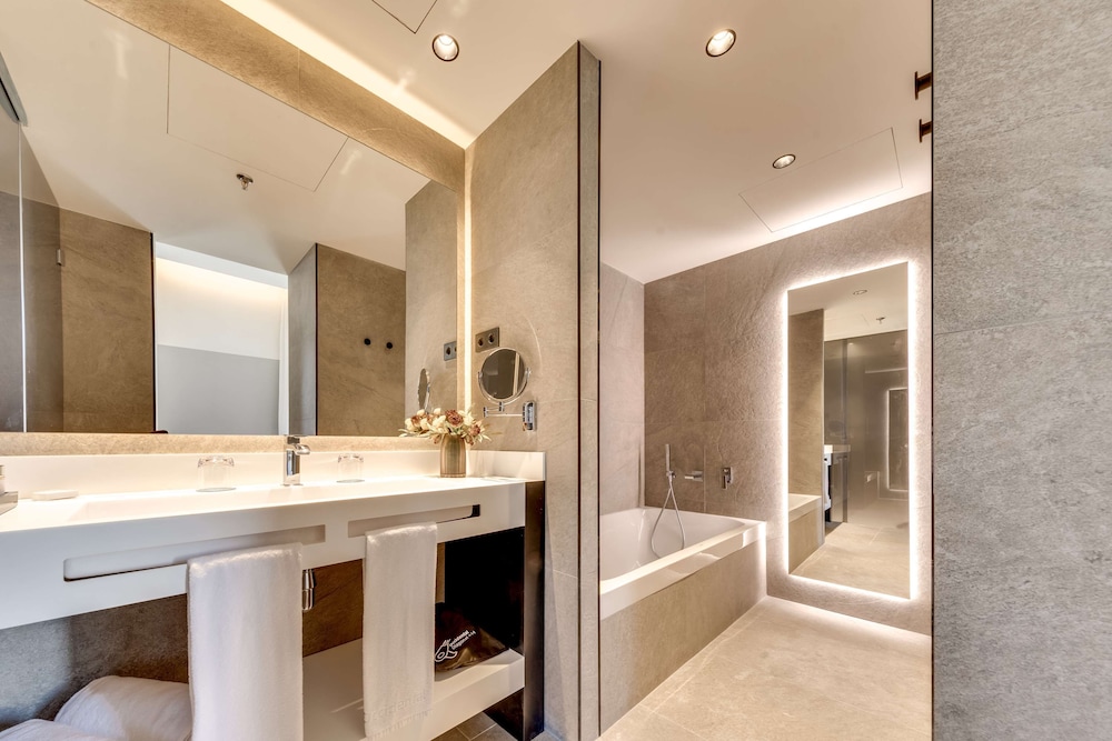 Occidental Diagonal 414 — Hotel rooms in Barcelona, Catalonia