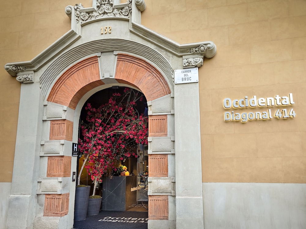 Occidental Diagonal 414 — Hotel building in Barcelona, Catalonia