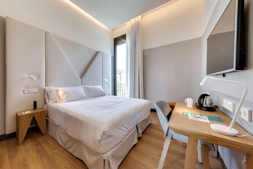 Occidental Diagonal 414 — Hotel rooms in Barcelona, Catalonia