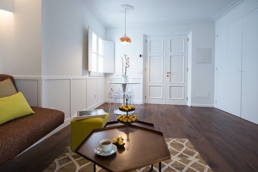 Divina Suites Hotel Boutique Adults Only — Hotel rooms in Ciutadella de Menorca, Balearic Islands
