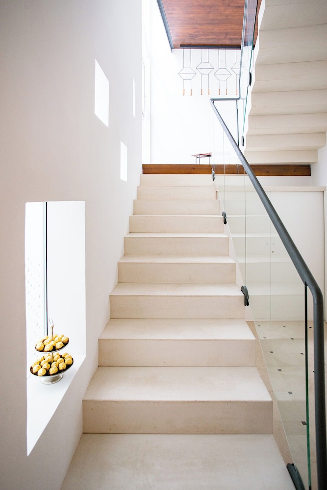 Divina Suites Hotel Boutique Adults Only — Hotel building in Ciutadella de Menorca, Balearic Islands