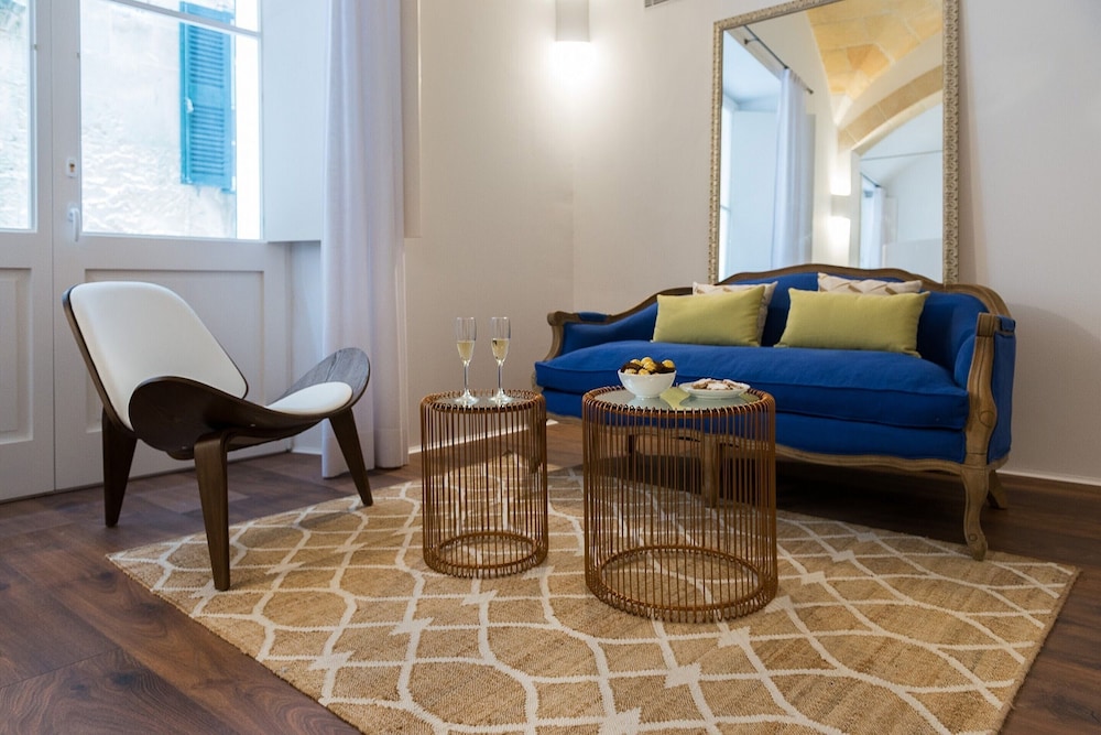 Divina Suites Hotel Boutique Adults Only — Hotel rooms in Ciutadella de Menorca, Balearic Islands