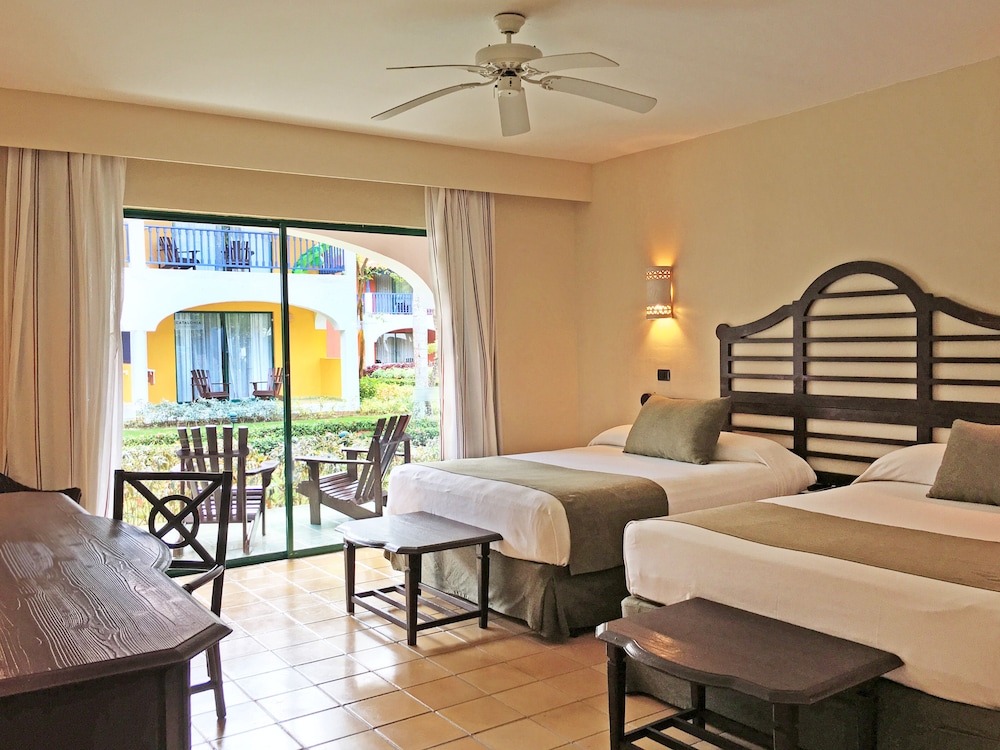 Catalonia Bayahibe – All Inclusive — Hotel rooms in Bayahibe, La Altagracia