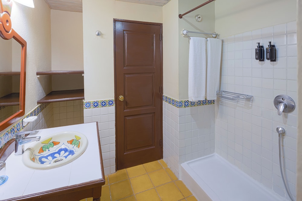 Catalonia Bayahibe – All Inclusive — Hotel rooms in Bayahibe, La Altagracia