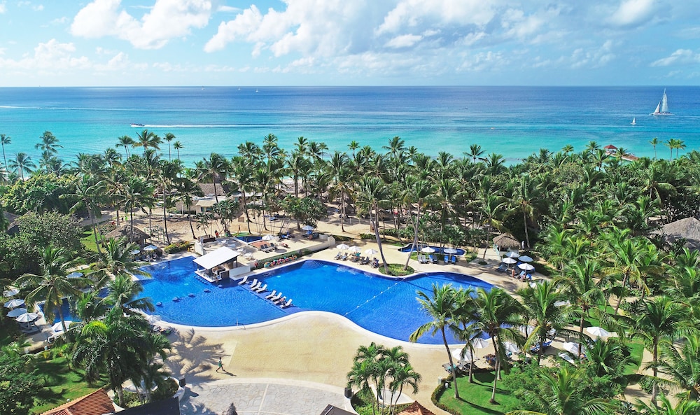 Catalonia Bayahibe – All Inclusive — Swimming pool in Bayahibe, La Altagracia