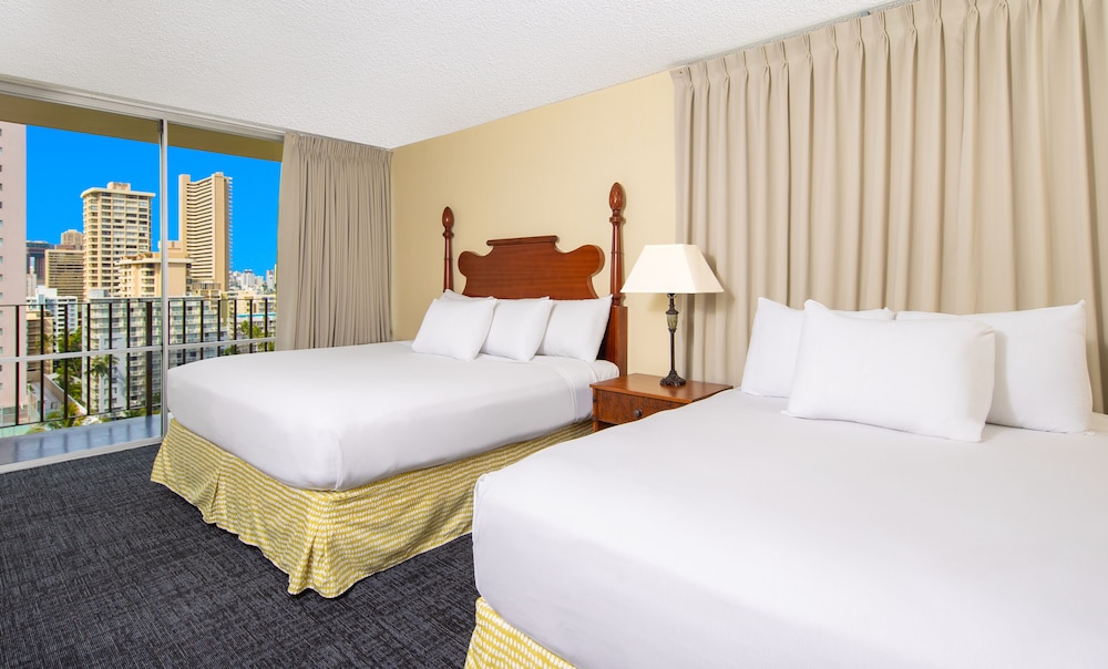 Ohia Waikiki Studio Suites — Hotel rooms in Honolulu, Hawaii