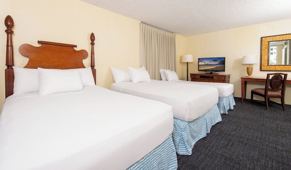 Ohia Waikiki Studio Suites — Hotel rooms in Honolulu, Hawaii