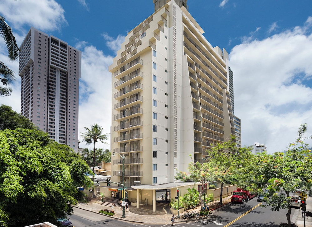 Ohia Waikiki Studio Suites — Hotel building in Honolulu, Hawaii