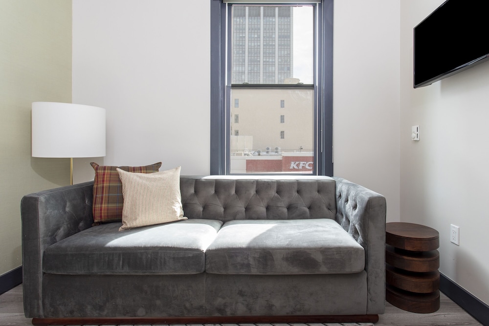 Hotel EPIK — Hotel rooms in San Francisco, California