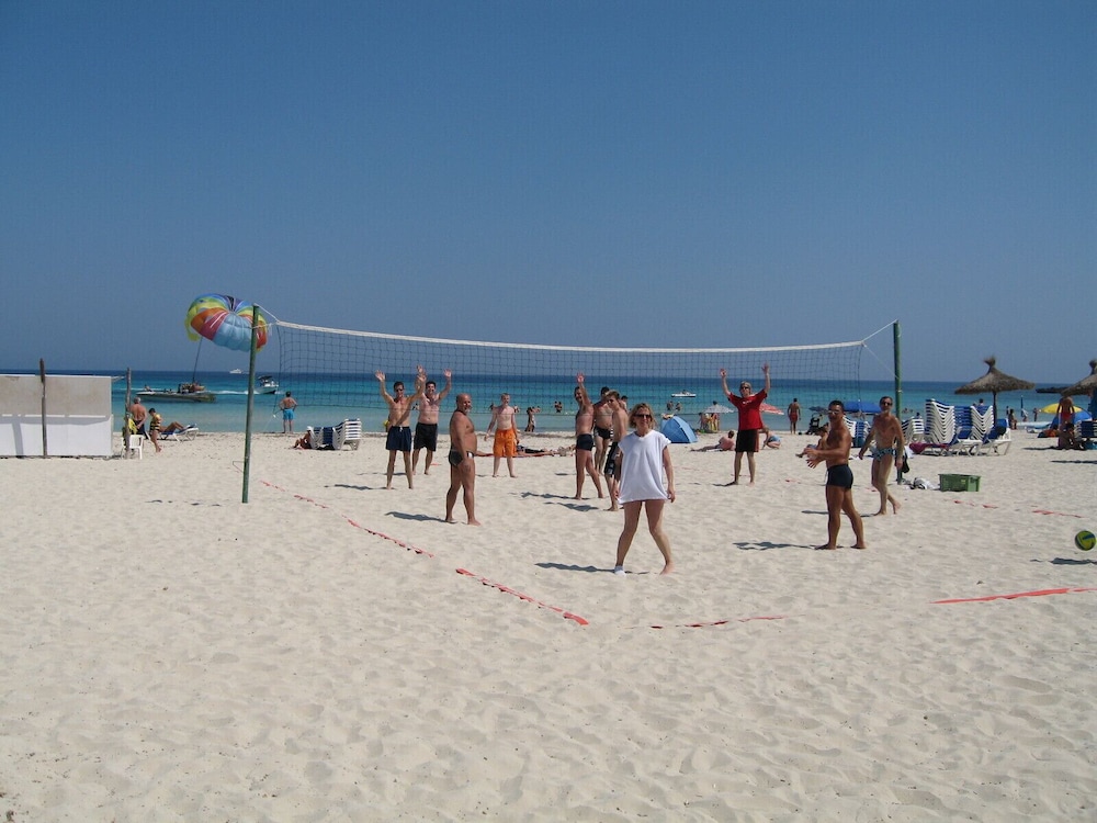 BJ Apartamentos Club Sa Coma — Sports & recreation in Sa Coma, Balearic Islands