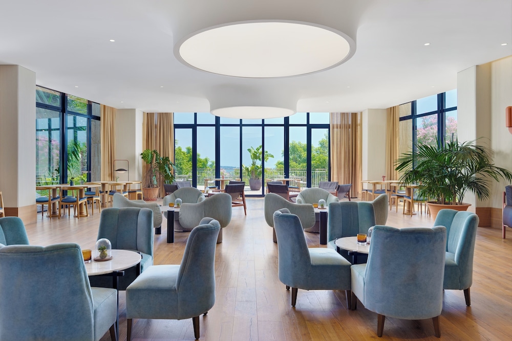 H10 Imperial Tarraco — Restaurant & bars in Tarragona, Catalonia