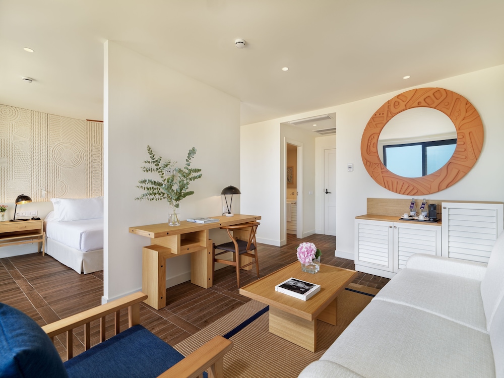 H10 Imperial Tarraco — Hotel rooms in Tarragona, Catalonia