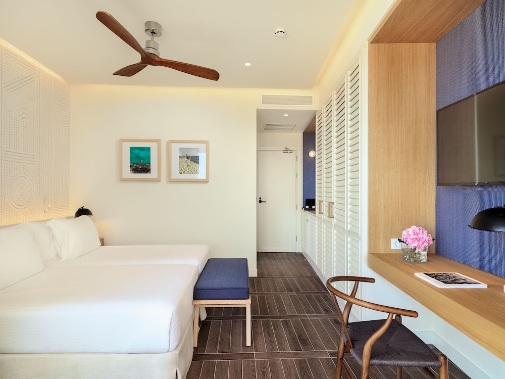 H10 Imperial Tarraco — Hotel rooms in Tarragona, Catalonia