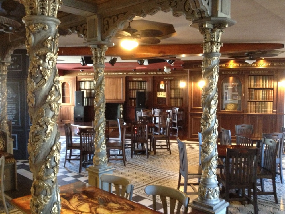 Hotel Ambassador Playa II — Restaurant & bars in Benidorm, Valencian Community