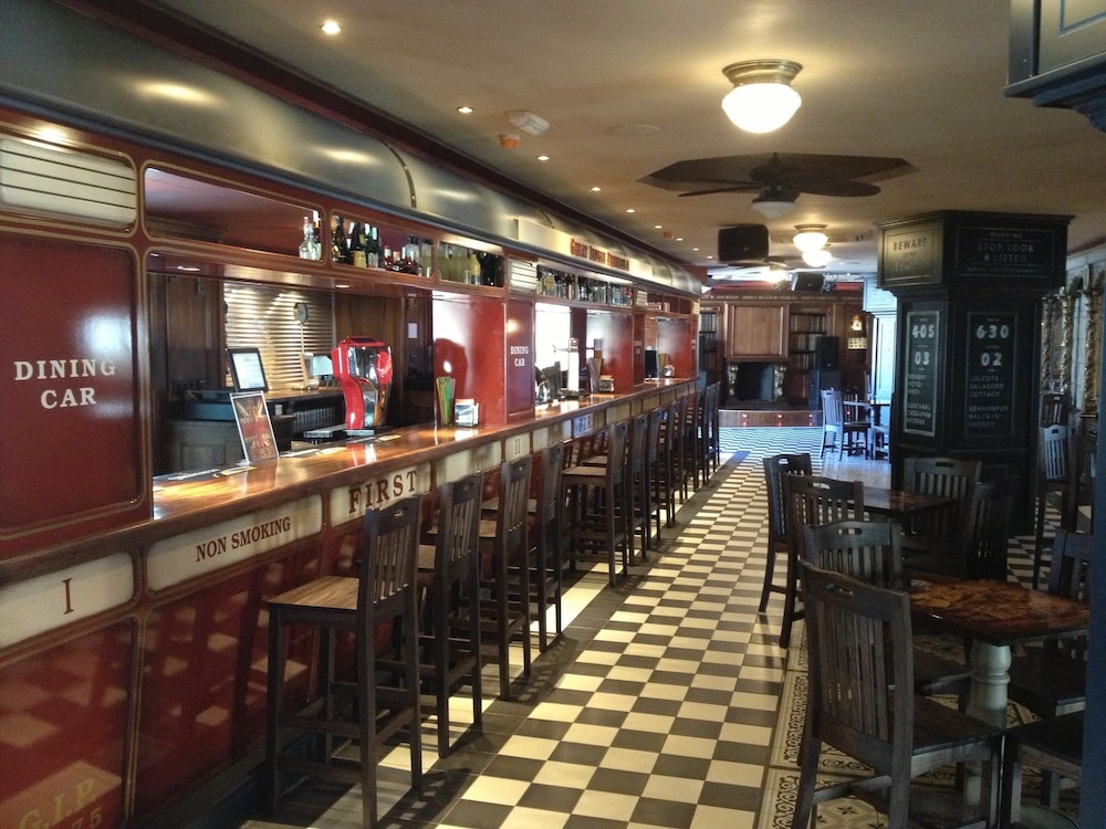 Hotel Ambassador Playa II — Restaurant & bars in Benidorm, Valencian Community