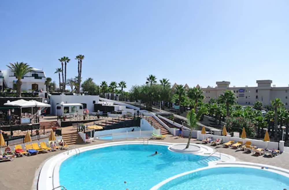 Apartamentos San Marcial — Main photo in Puerto del Carmen, Canary Islands