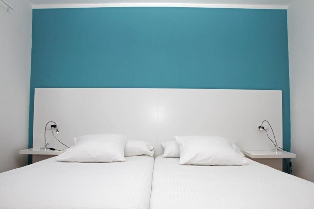 Apartamentos San Marcial — Hotel rooms in Puerto del Carmen, Canary Islands