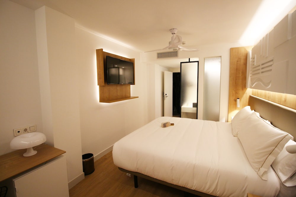 Senator Cala Millor Hotel — Hotel rooms in Cala Millor, Balearic Islands