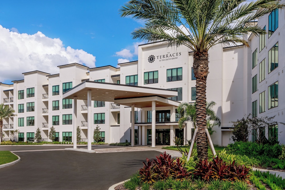 The Grove Resort & Water Park Orlando — Hotel building in Winter Garden, Florida