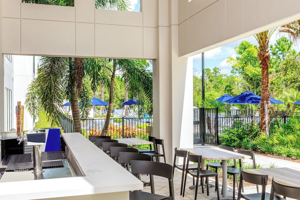 The Grove Resort & Water Park Orlando — Restaurant & bars in Winter Garden, Florida