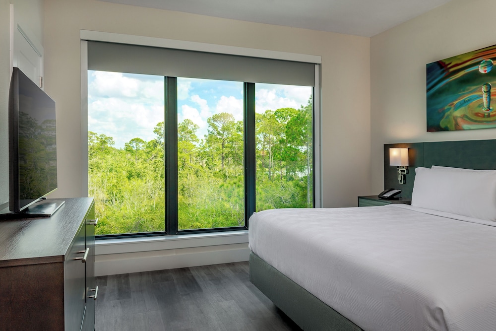 The Grove Resort & Water Park Orlando — Hotel rooms in Winter Garden, Florida
