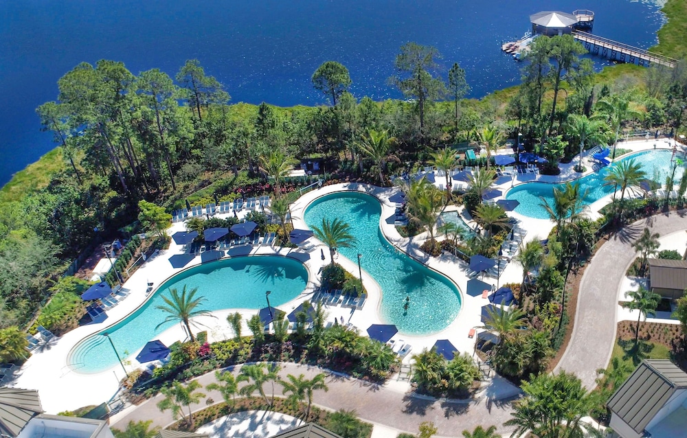 The Grove Resort & Water Park Orlando — Swimming pool in Winter Garden, Florida