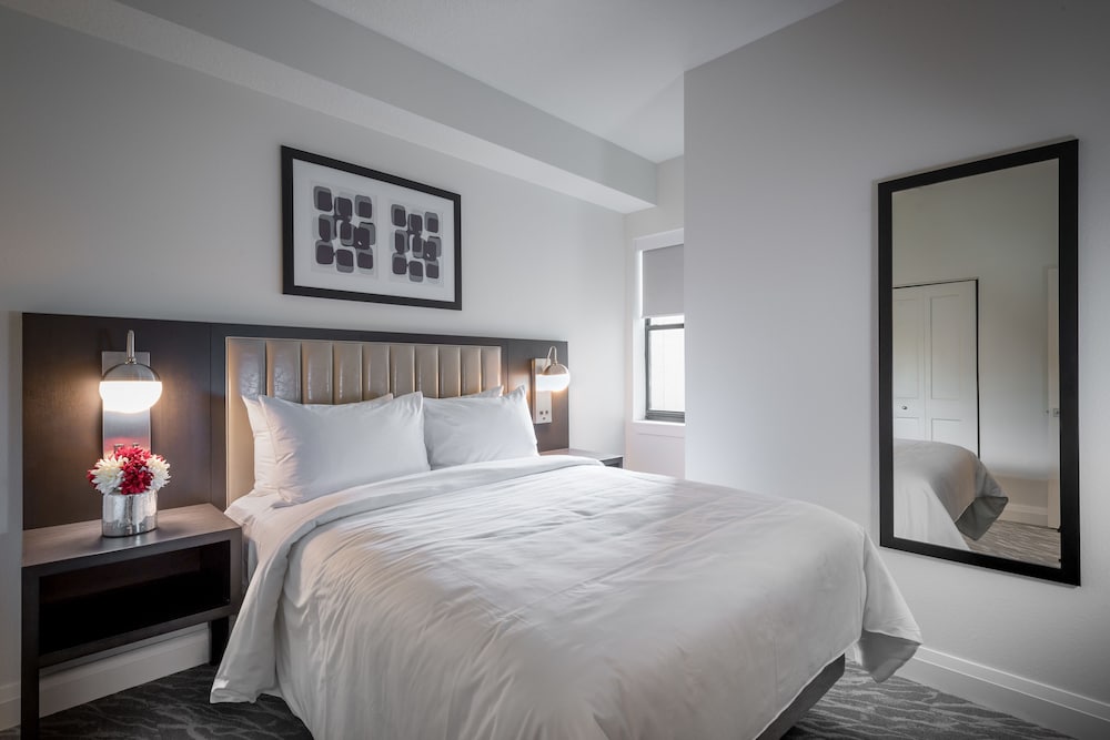 The Grove Resort & Water Park Orlando — Hotel rooms in Winter Garden, Florida