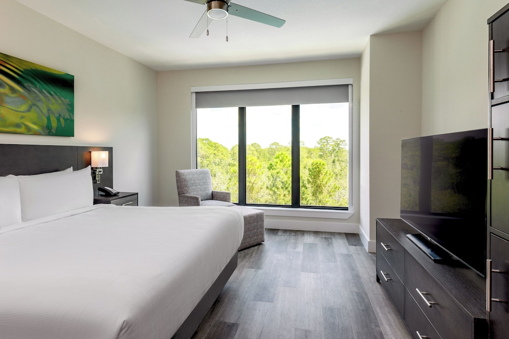 The Grove Resort & Water Park Orlando — Hotel rooms in Winter Garden, Florida