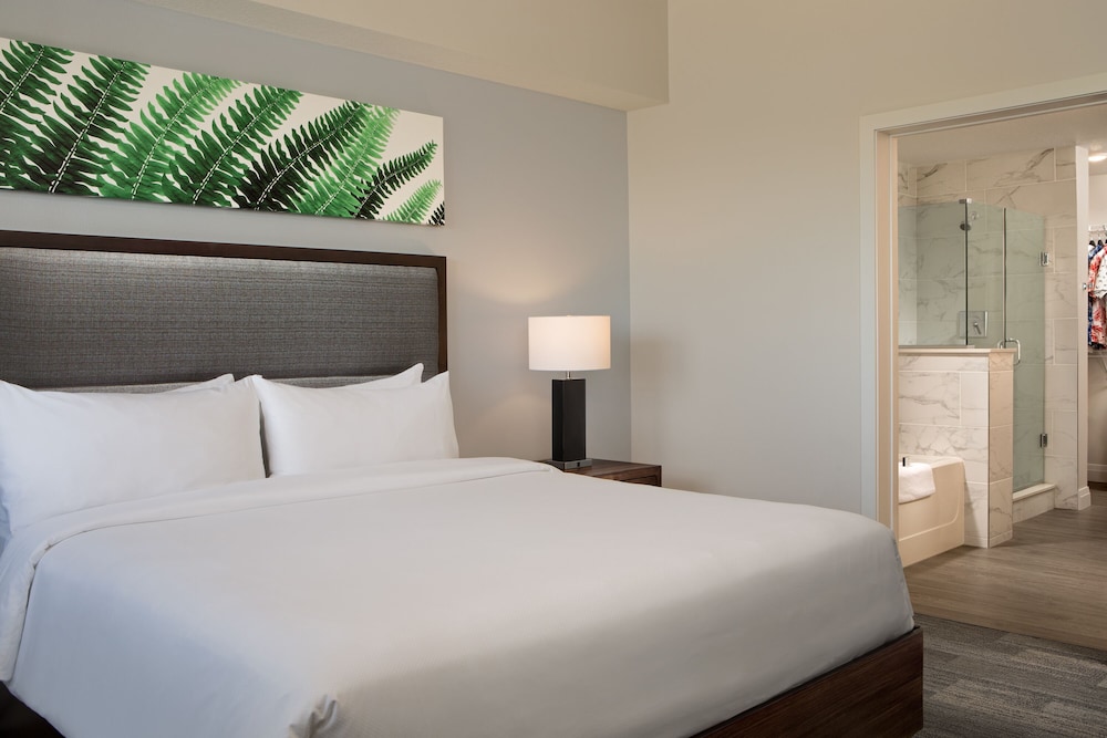 The Grove Resort & Water Park Orlando — Hotel rooms in Winter Garden, Florida