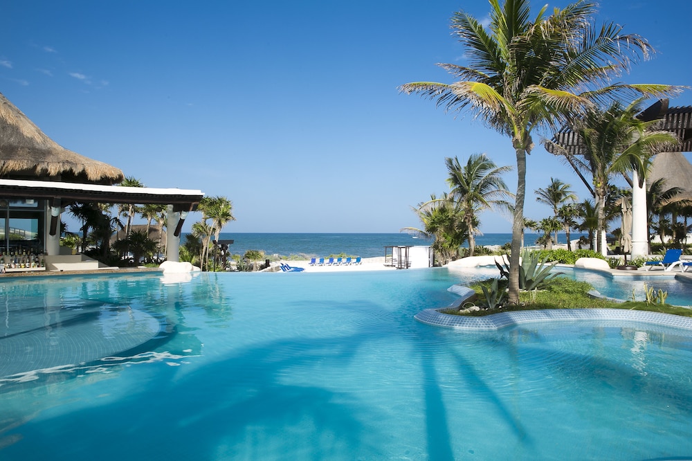 Kore Tulum Retreat and Spa Resort - Adults Only — Swimming pool in Tulum, Quintana Roo