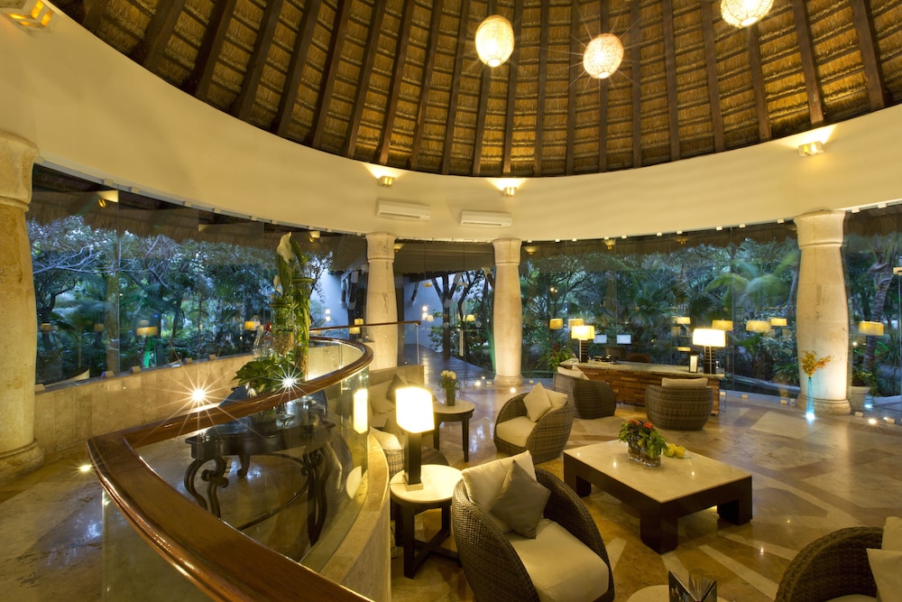 Kore Tulum Retreat and Spa Resort - Adults Only — Hotel building in Tulum, Quintana Roo