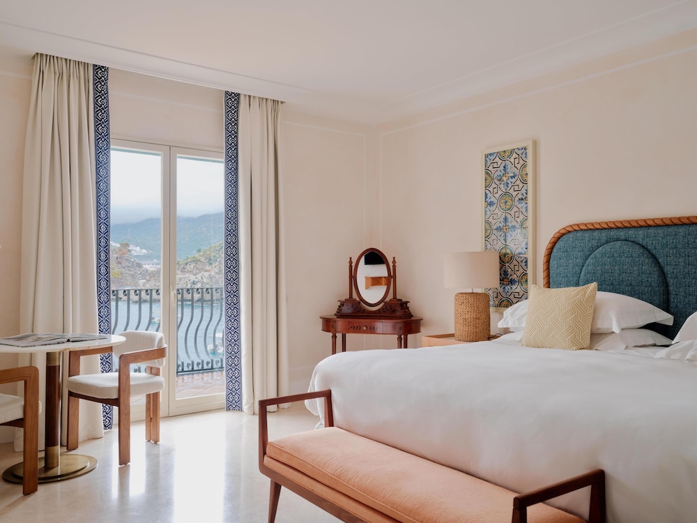 Villa Sant'Andrea, A Belmond Hotel, Taormina Mare — Hotel rooms in Taormina, Sicily