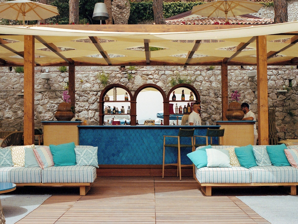 Villa Sant'Andrea, A Belmond Hotel, Taormina Mare — Restaurant & bars in Taormina, Sicily